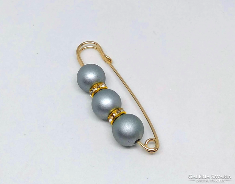 Multi-functional colored pearl brooch 11