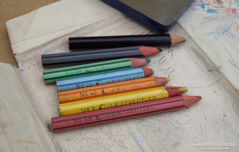 Régi antik német fémdoboz J. S. Staedtler színes ceruza készlet doboza és néhány ceruza