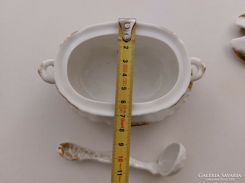 Régi bécsi porcelán tálka Geschützt fedeles kaviár kínáló pipacs mintás