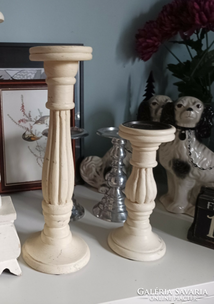 2 beautiful off-white wooden candlesticks with a similar rustic style and a similar pattern, 42 27 cm high