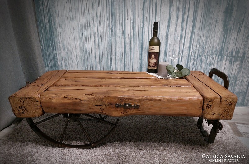 Beam coffee table-deconstructed building beam coffee table-individual, loft, industrial, self-made