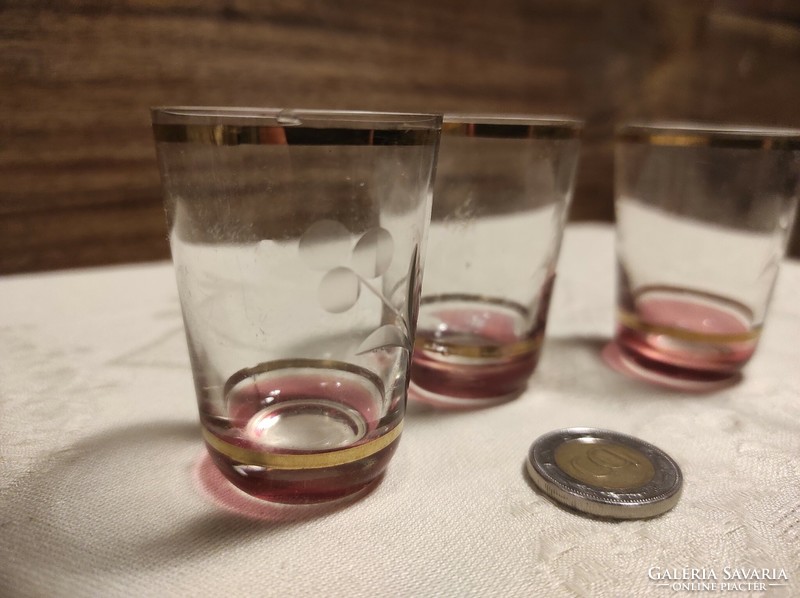 3 incised pink, gold short drink glasses