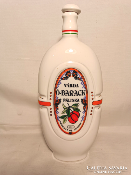 Hollóházi várda old-peach brandy bottle