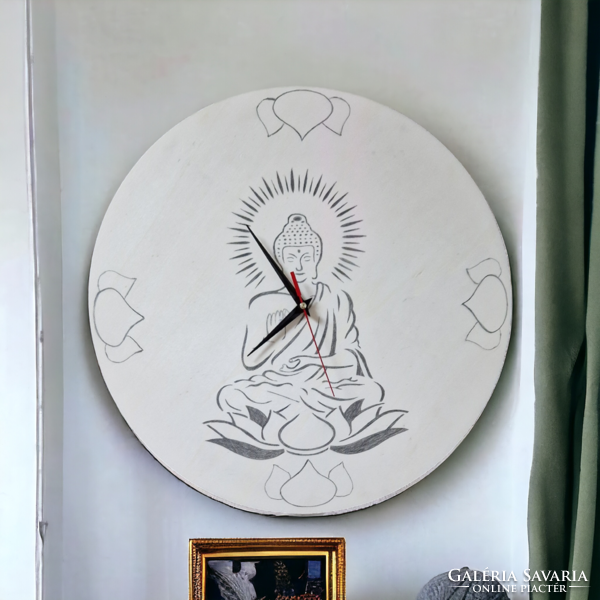 Indoor wall clock with Buddha drawing