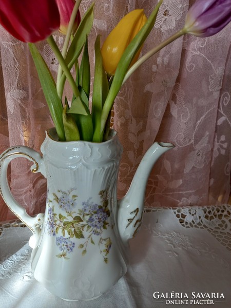 Art Nouveau flower pot, without roof