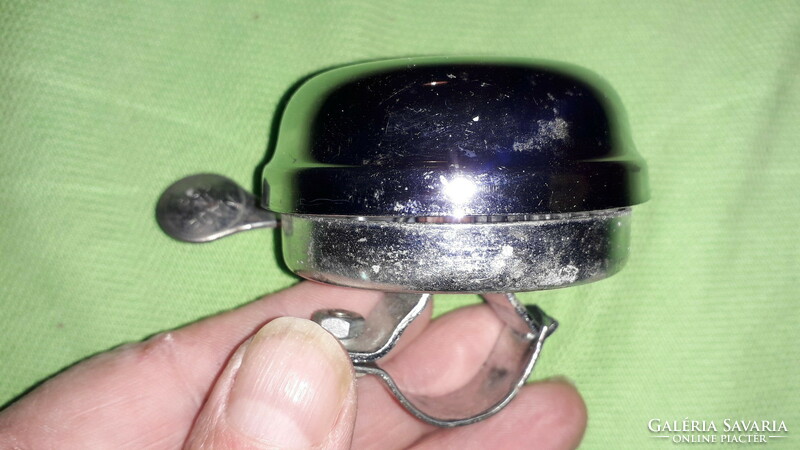 Old cccp Russian nickel-plated flower petal pattern metal bicycle bell, very good condition as shown in the pictures
