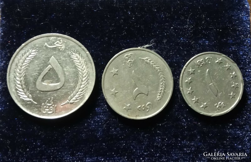 Coins in circulation in Afghanistan are 5-2-1 afghani