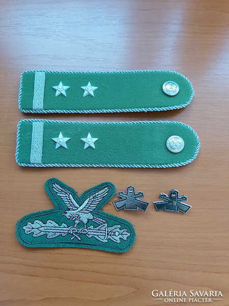 Military memorabilia, nostalgia border guard badge, turulos patch, staff sergeant rank #