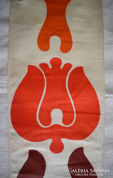 Csete ildíko textile wall protector 1975 sárköz motifs stylized screen print linen 88, 115cm 2 pcs.