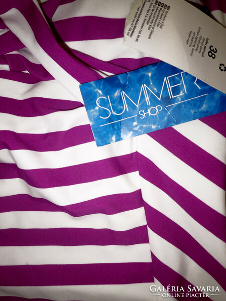 Új, címkés, F&F márkájú, 38-as méretű, lila-fehér csíkos női egyrészes fürdőruha