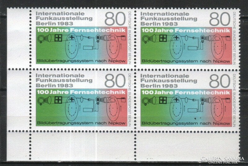 Postatiszta Berlin 0189  Mi 702     8,00 Euró