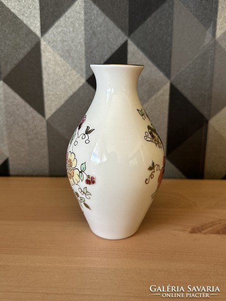 Zsolnay pillangó decoros , kézi festésű , kis váza , 13 cm