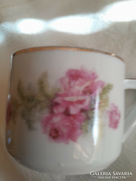 Rózsás csésze gyönyörű