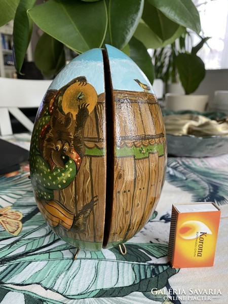 Russian hand painted marked wooden egg