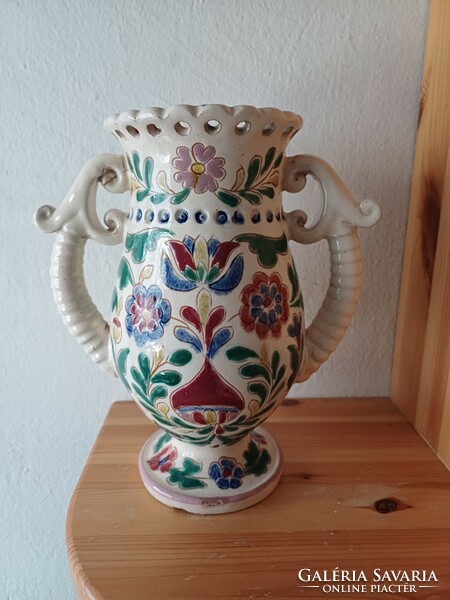 A nice large Bozsik Kalman vase from Kunszentmárton