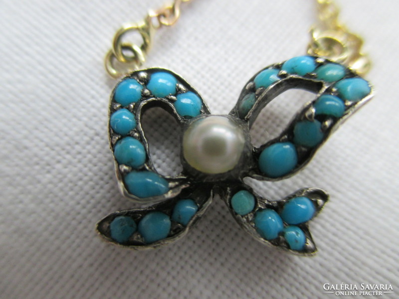 Antique necklace: Biedermeier bow with turquoise stones, pearls, gold chain