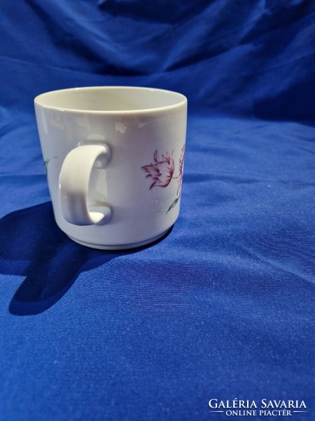 Retro Great Plains porcelain mug with a tulip pattern