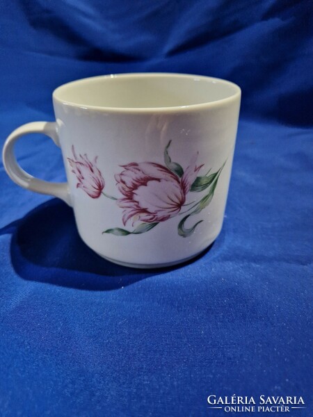 Retro Great Plains porcelain mug with a tulip pattern