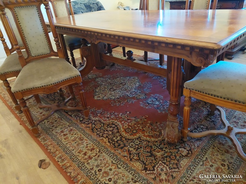 Tin German table with 6 chairs