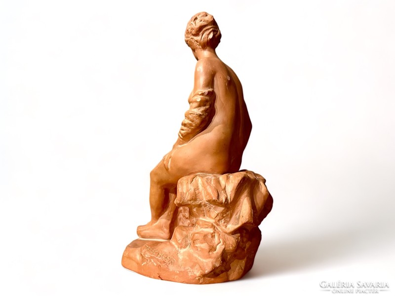 Gallery terracotta nude sculpture (4.) by the sculptor Ferenc Trischler