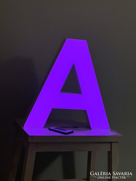 Color-changing monogrammed LED mood lamp for children's rooms