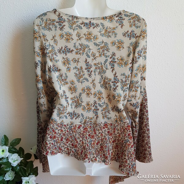 New, 40/m floral, ruffled clown blouse, top