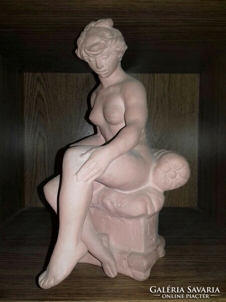 Large rare young black gauze terracotta nude - flawless, marked