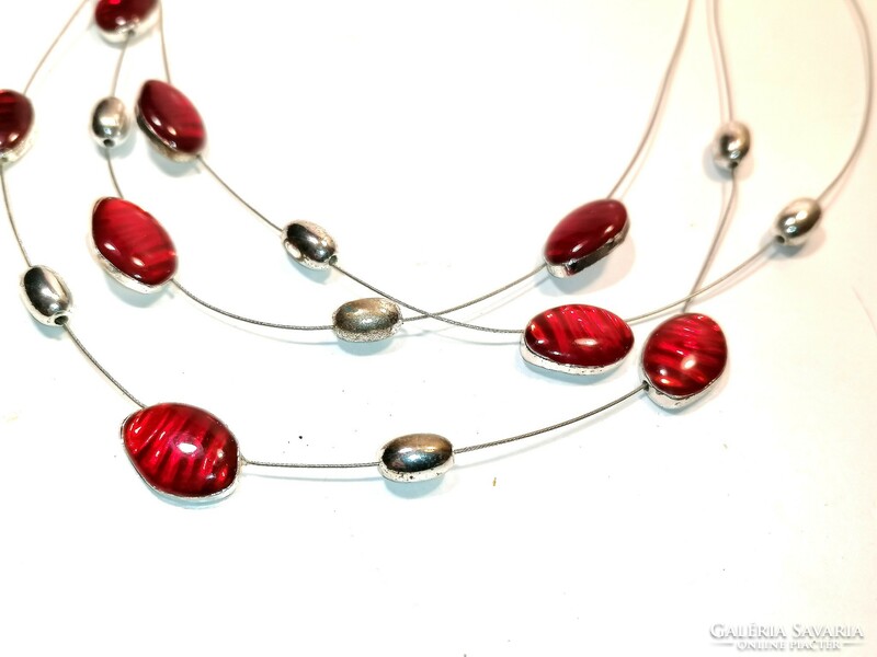 Red fire enamel necklace (468)