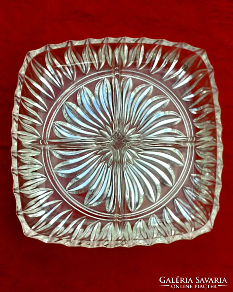 Thick divided serving bowl. 22 X 22x 4 cm