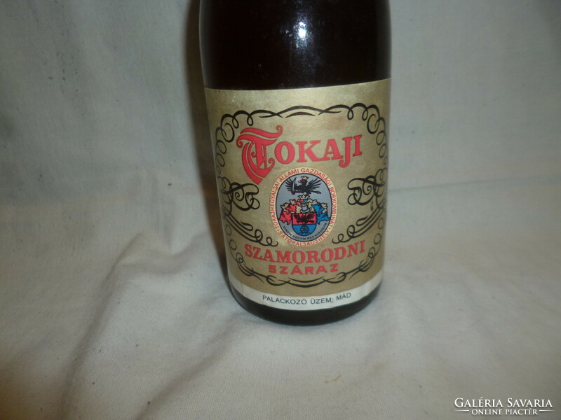 Tokaji szamorodni száraz  bor 0,5 liter 1967