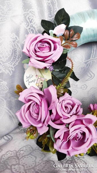 Tavaszi rózsa hortenzia kopogtató