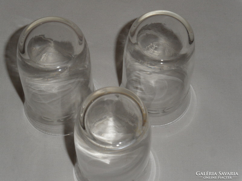 Régi vékony falú, csiszolt üveg boros pohár ( 3 db. )