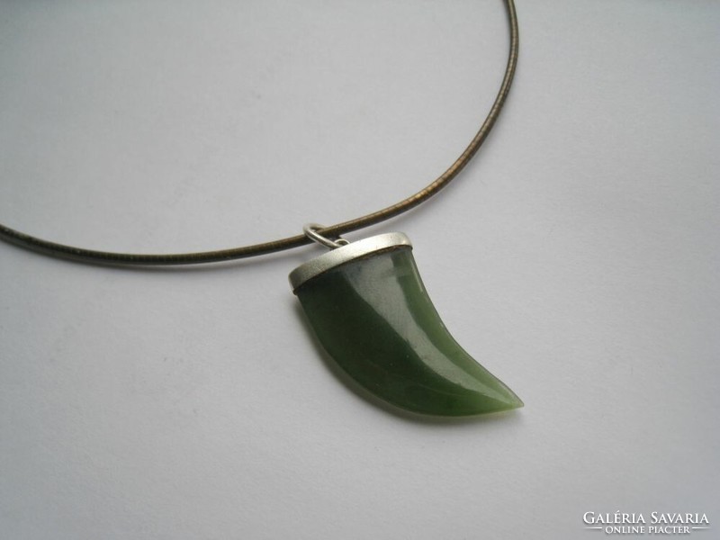 Silver jade pendant and stiff silver necklaces