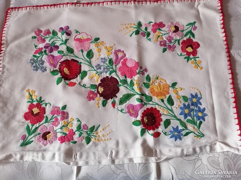 Kalocsai embroidered pillowcase