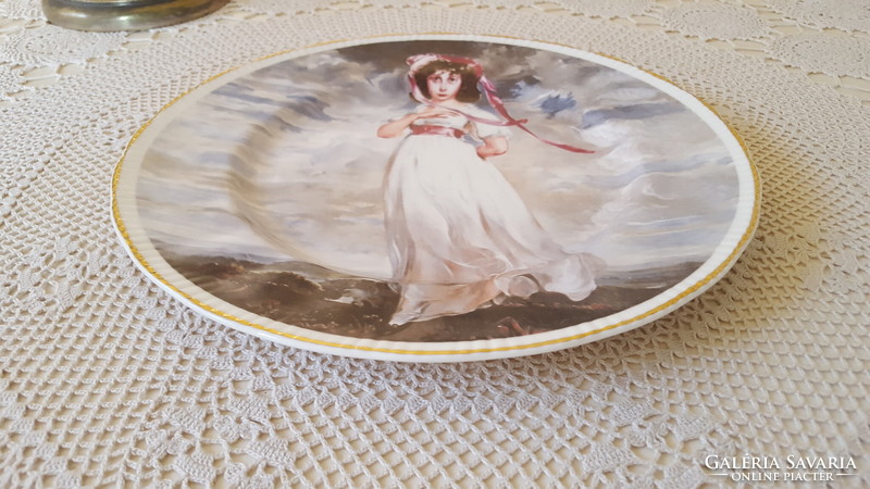 English Sheltonian bone china plate, decorative plate 27cm.