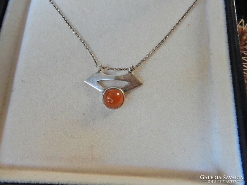 Old Finn? Silver pendant with amber on a silver chain