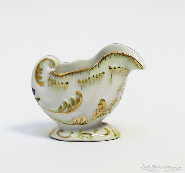 Herend milk and cream spout, Victorian, baroque style