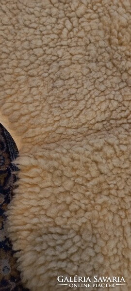Lamb skin rug