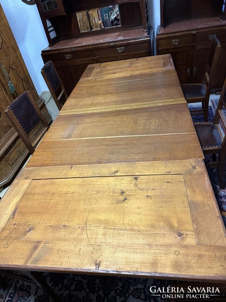 Art Nouveau dining room set, in excellent condition