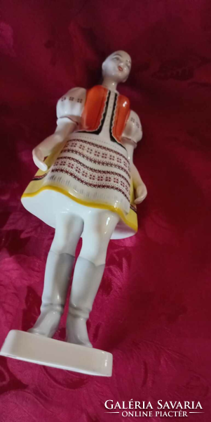 Woman in folk costume from Raven House (27 cm)