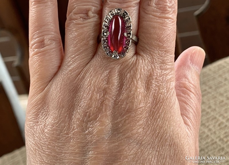 Hungarian silver ring with marcasite and pink stone