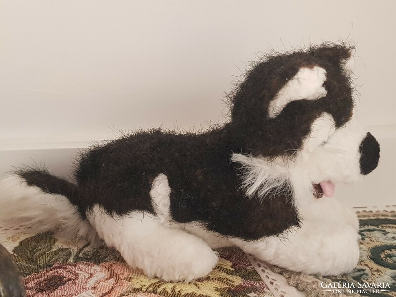 Retro Hungarian stuffed animal dog husky