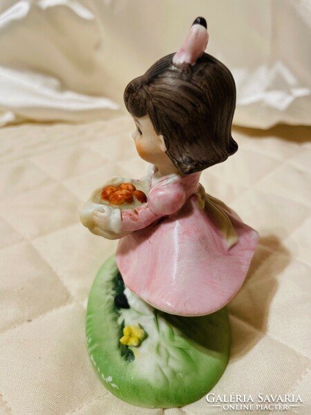 Vintage lefton taiwanese porcelain figurine girl in pink dress with basket of apples