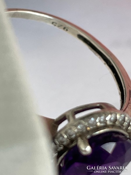 Gyönyörű mélytüzű 2,50 Cts ametiszt köves  925 st ezüst gyűrű
