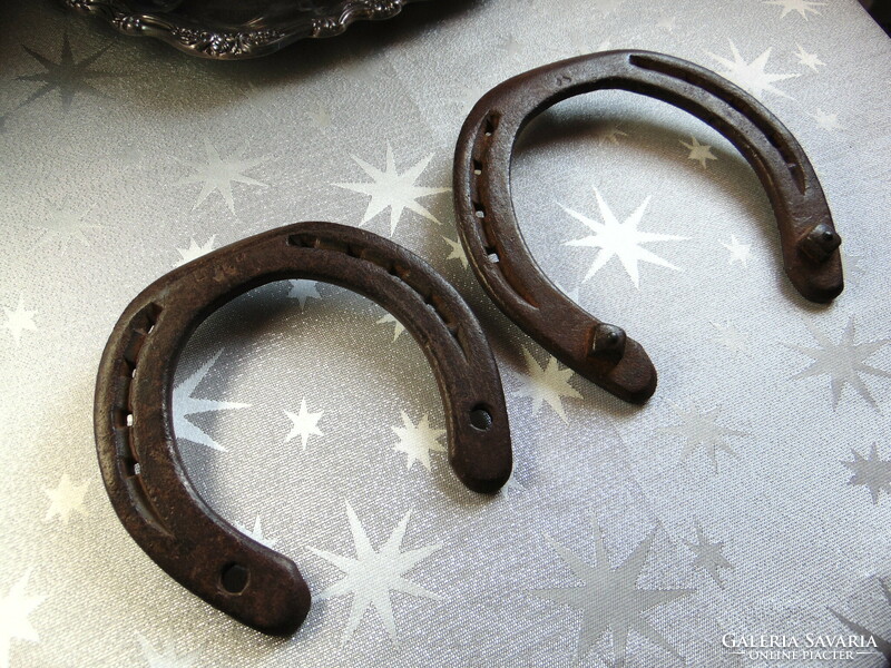 2 old wrought iron horseshoes