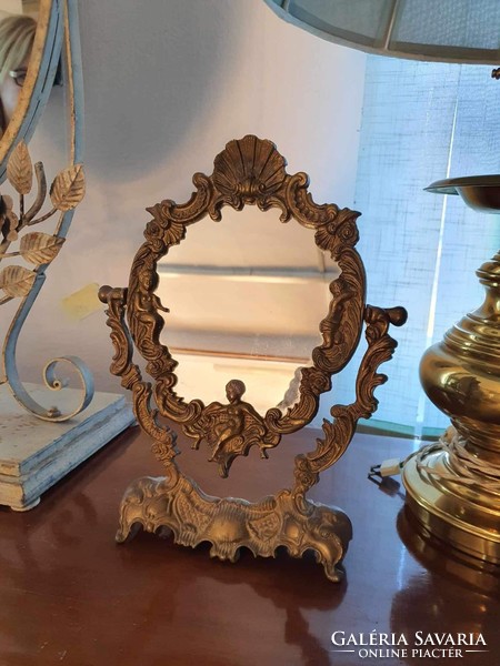 Antique mirror can be tilted