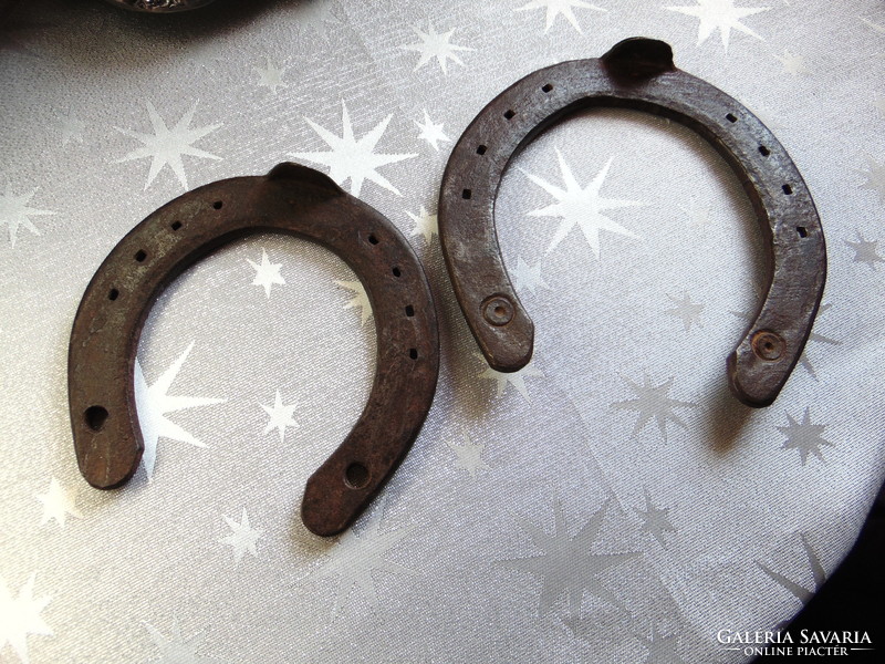 2 old wrought iron horseshoes