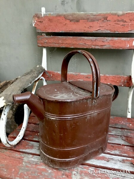 Watering can