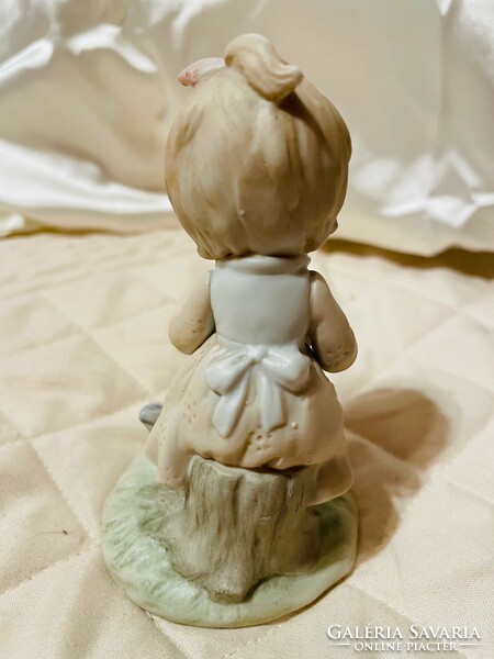 Vintage lefton Taiwanese porcelain figurine girl with chickens