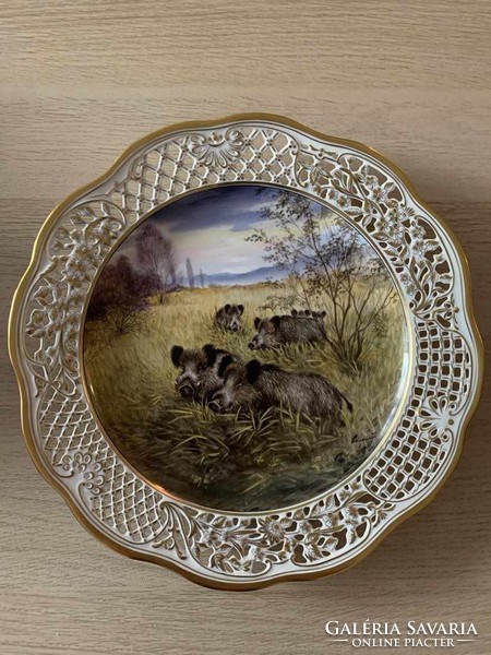 Nagy méretű herendi tányér Csiszár József festményével